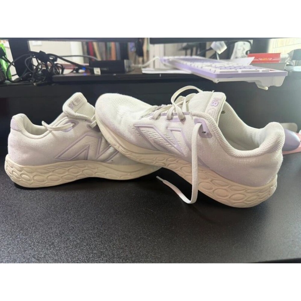 New Balance Fresh Foam X 680v8 White Lavender Running Shoes Women’s 11